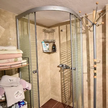 Queens Bed&rest Luxury Kavala