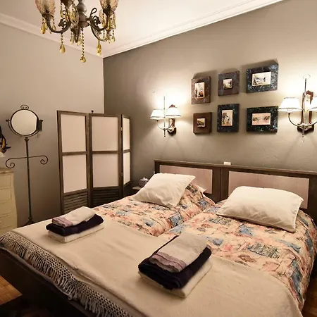 Queens Bed&rest Luxury