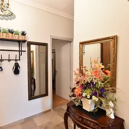 Queens Bed&rest Luxury * كافالا