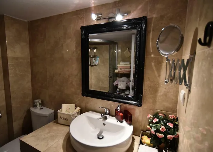 Queens Bed&rest Luxury شقة *