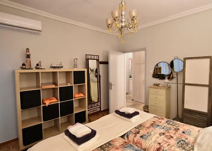 Apartment Queens Bed&rest Luxury Kavala